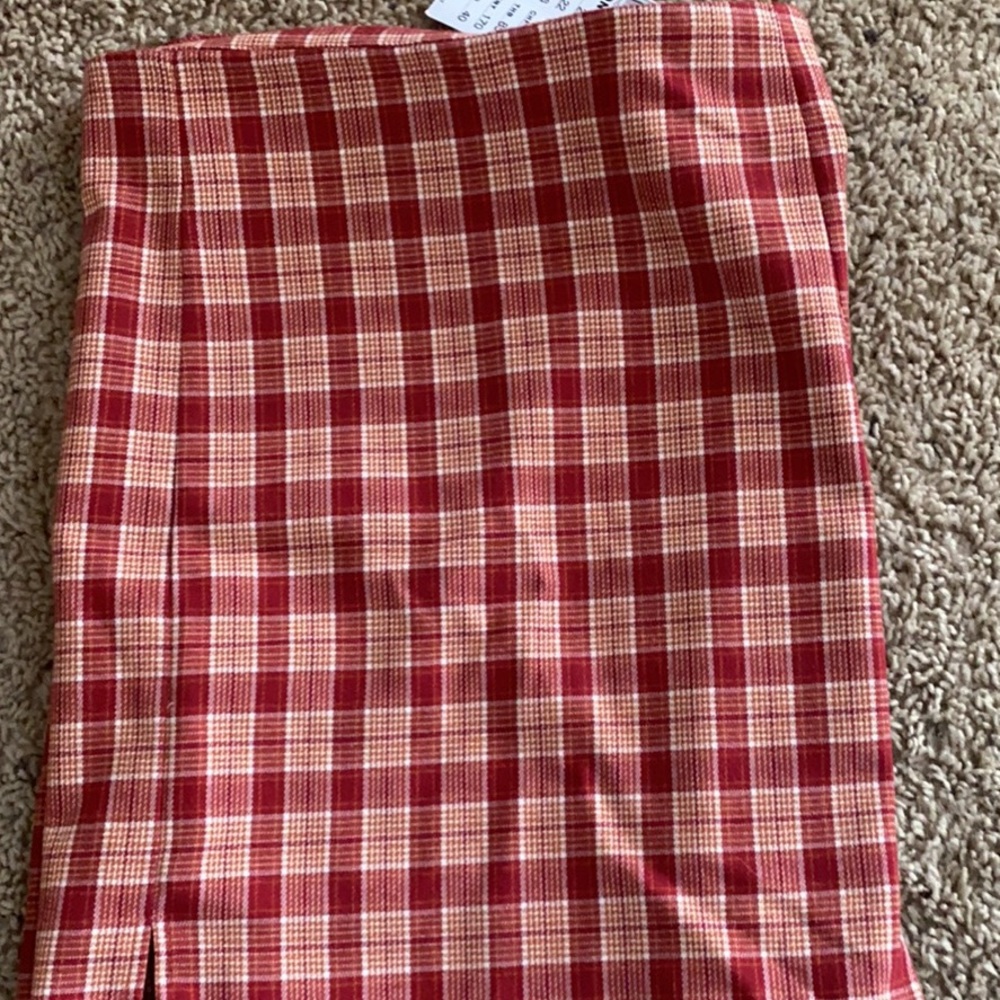 Brandy Melville skirt